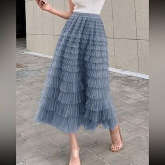 Dresses & Skirts - Luxe Mesh Layered Evening Flowy Maxi Skirt